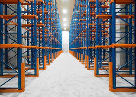 Heavy duty warehouse Q235 storage drive in racking system
